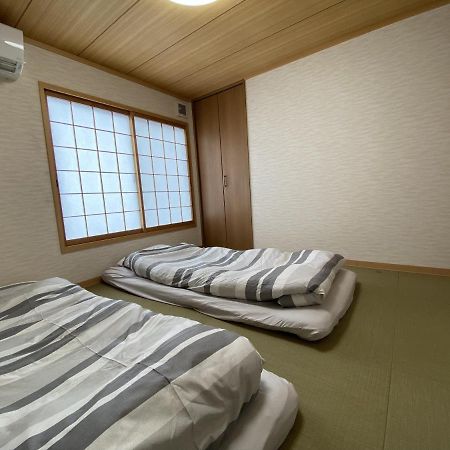 Wutong-40 Minutes Direct To Kansai Airport And 5 Minute Walk To Jr Or Subway Or Nankai Line And 1 Minute To Tsutenkaku The Landmark Of Osaka And Many Japanese Bistros Nearby Extérieur photo